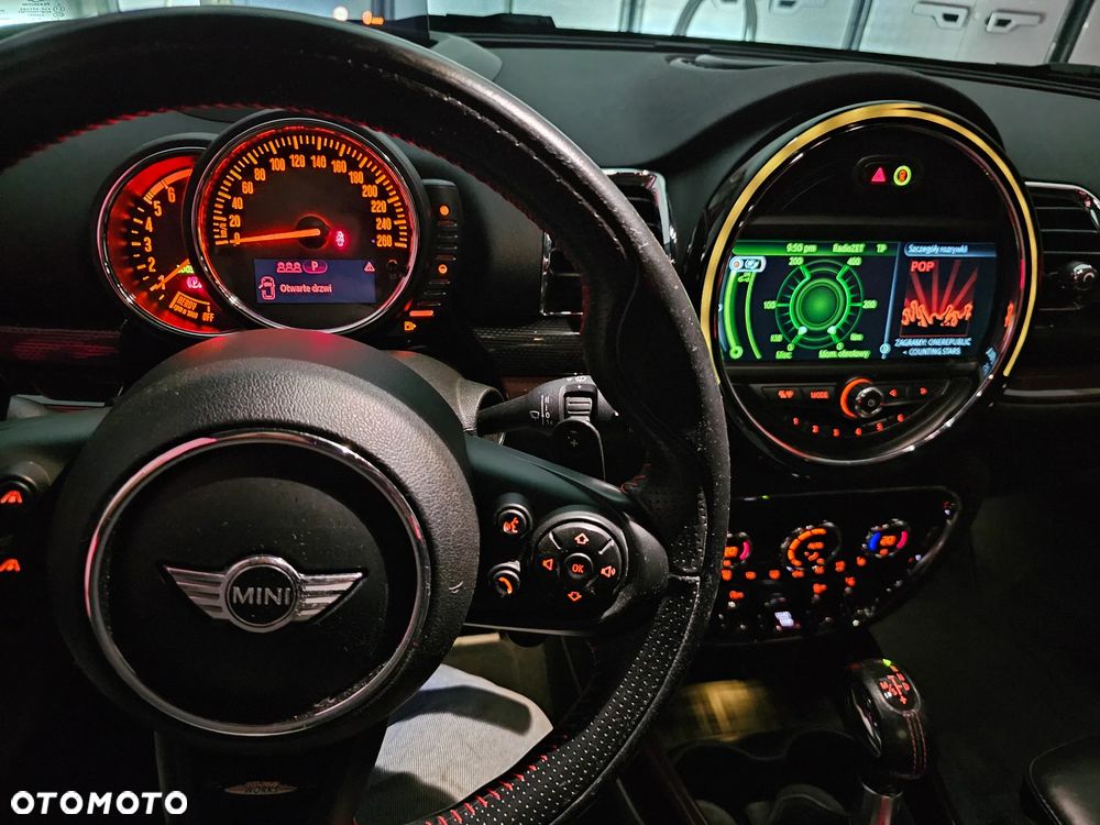 MINI Clubman Cooper SD ALL4 - 27