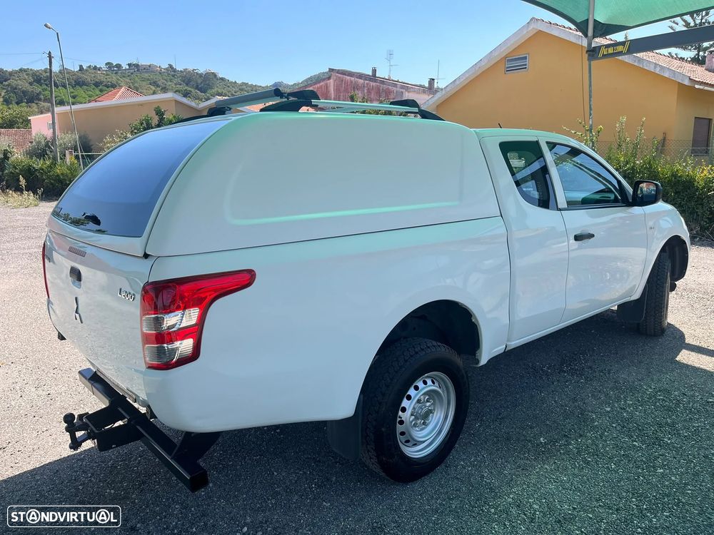 Mitsubishi L200 - 8