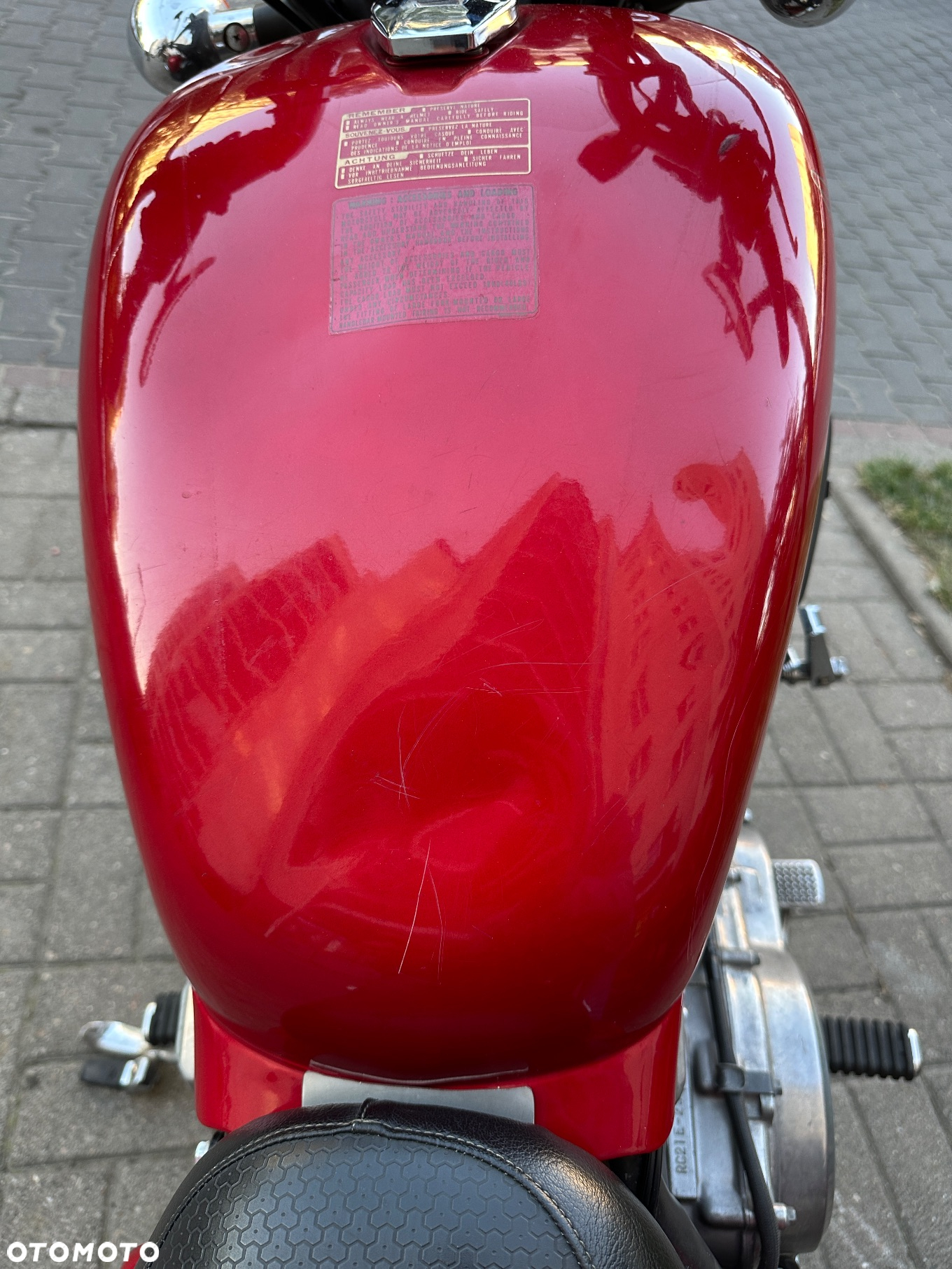 Honda VF - 12