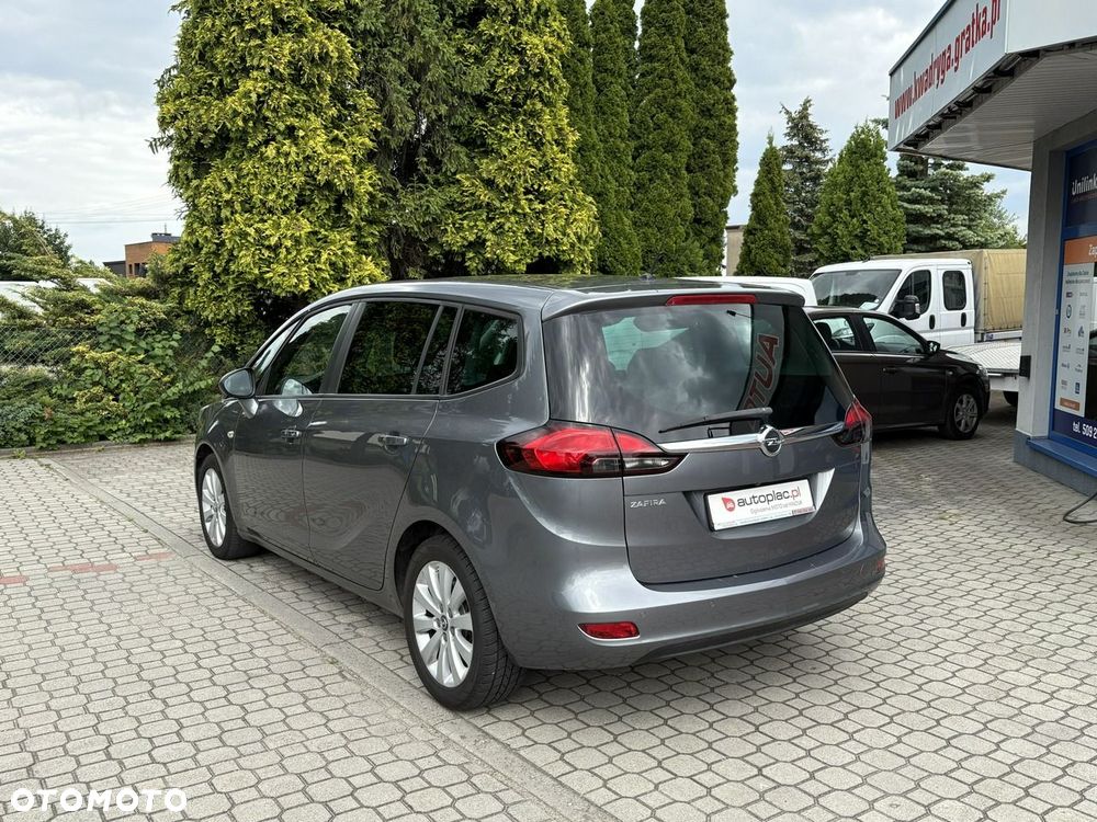 Opel Zafira - 8