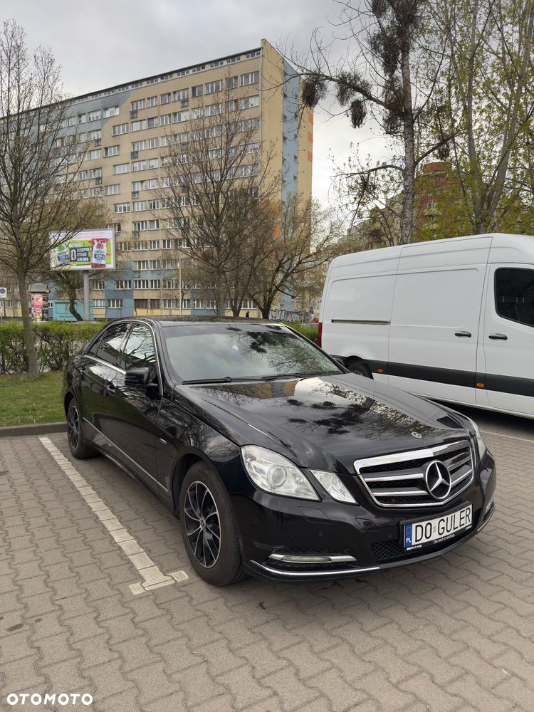 Mercedes-Benz Klasa E 200 CDI DPF BlueEFFICIENCY 7G-TRONIC Elegance - 10