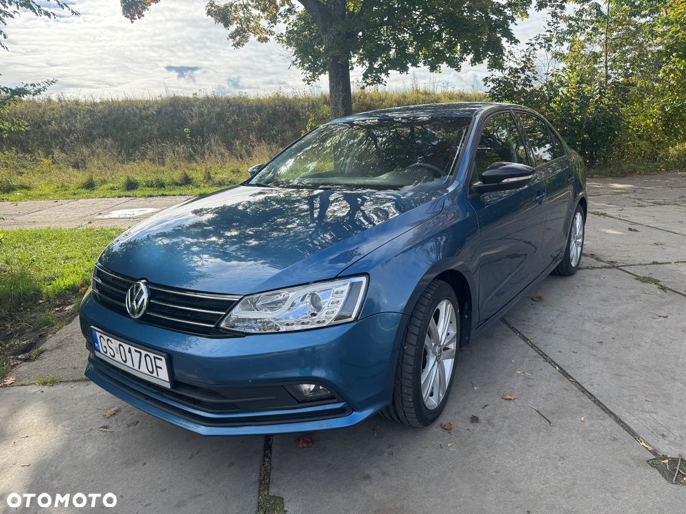 Volkswagen Jetta 1.4 TSI BMT Highline DSG - 1