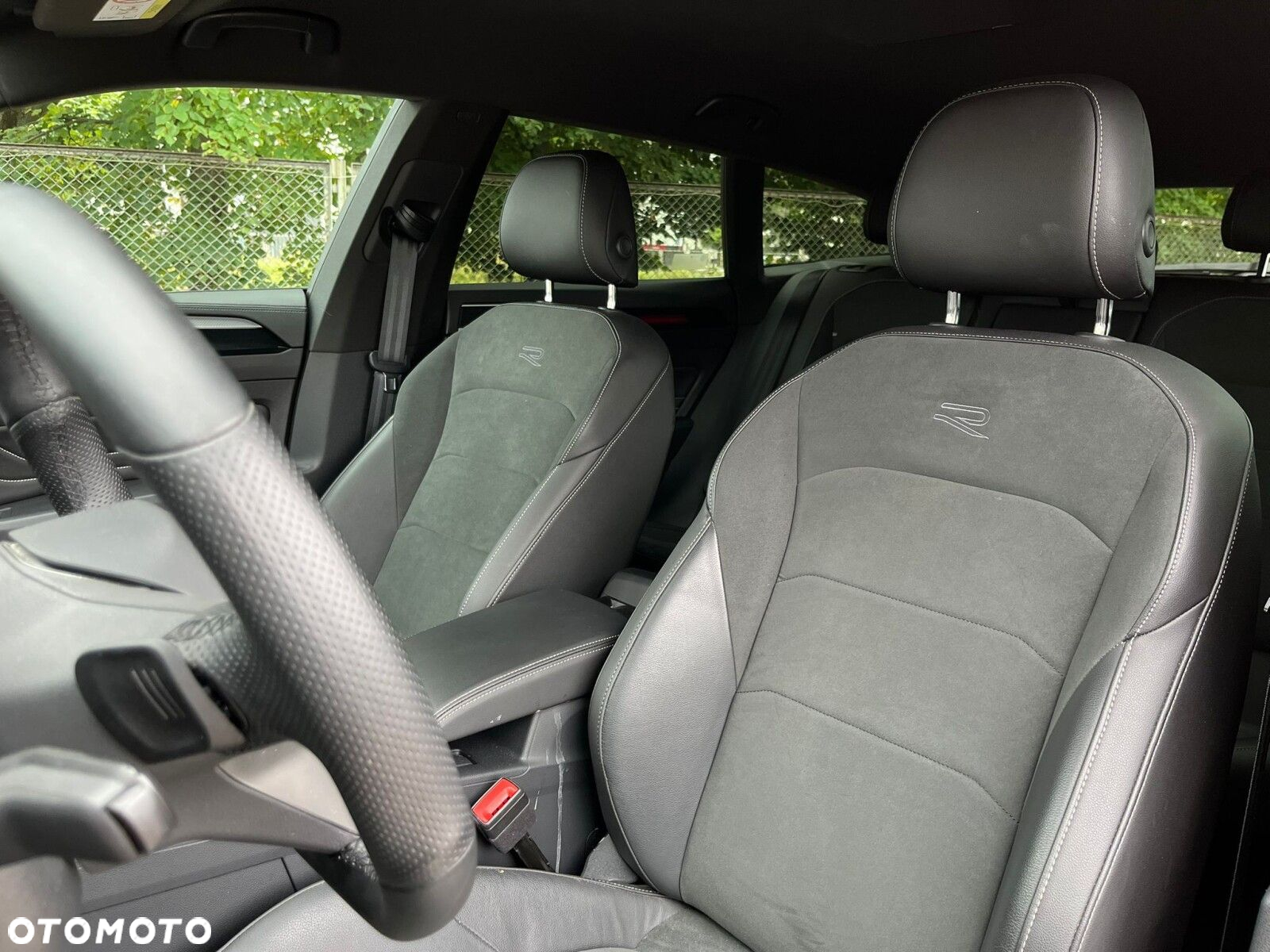 Volkswagen Arteon 2.0 TSI R-Line DSG - 9