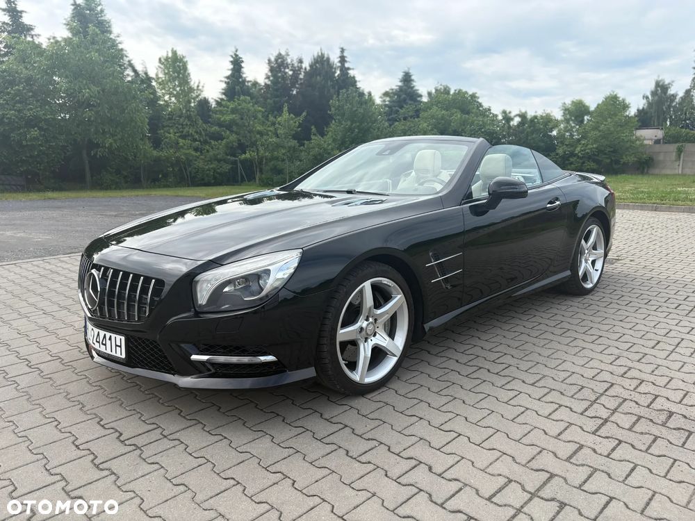 Mercedes-Benz SL - 16