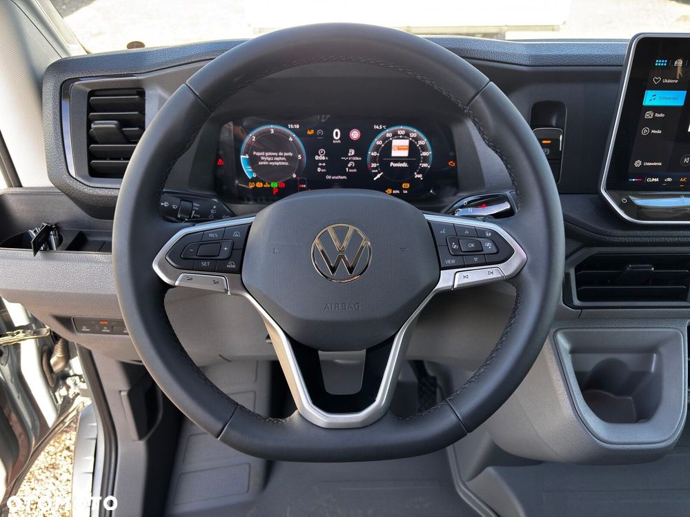 Volkswagen Crafter FURGON 4.490 L 35 2.0 TDI 130 kW AUTOMAT 8-G - 8