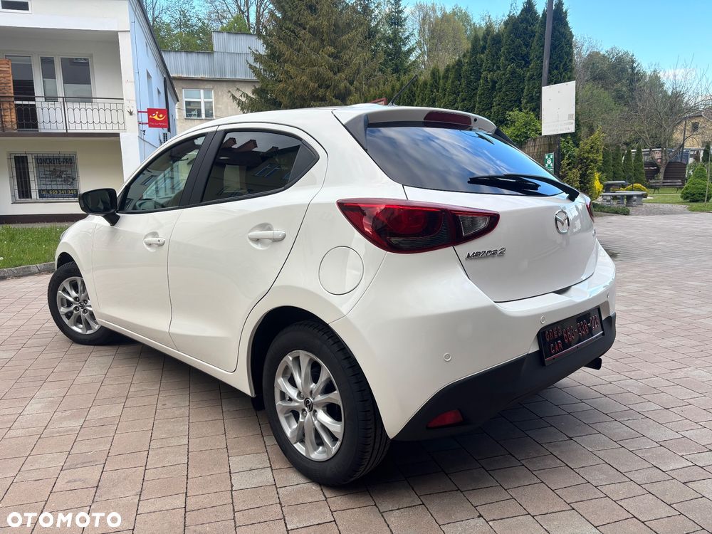 Mazda 2 SKYACTIV-G 90 White Edition - 6