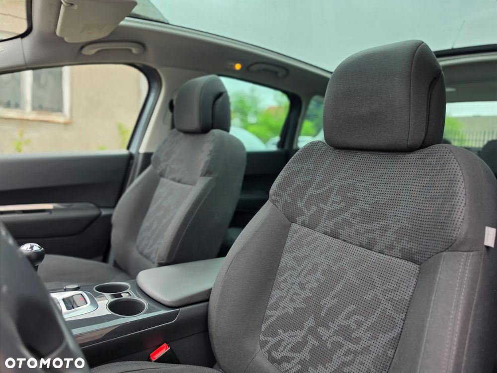 Peugeot 3008 - 16