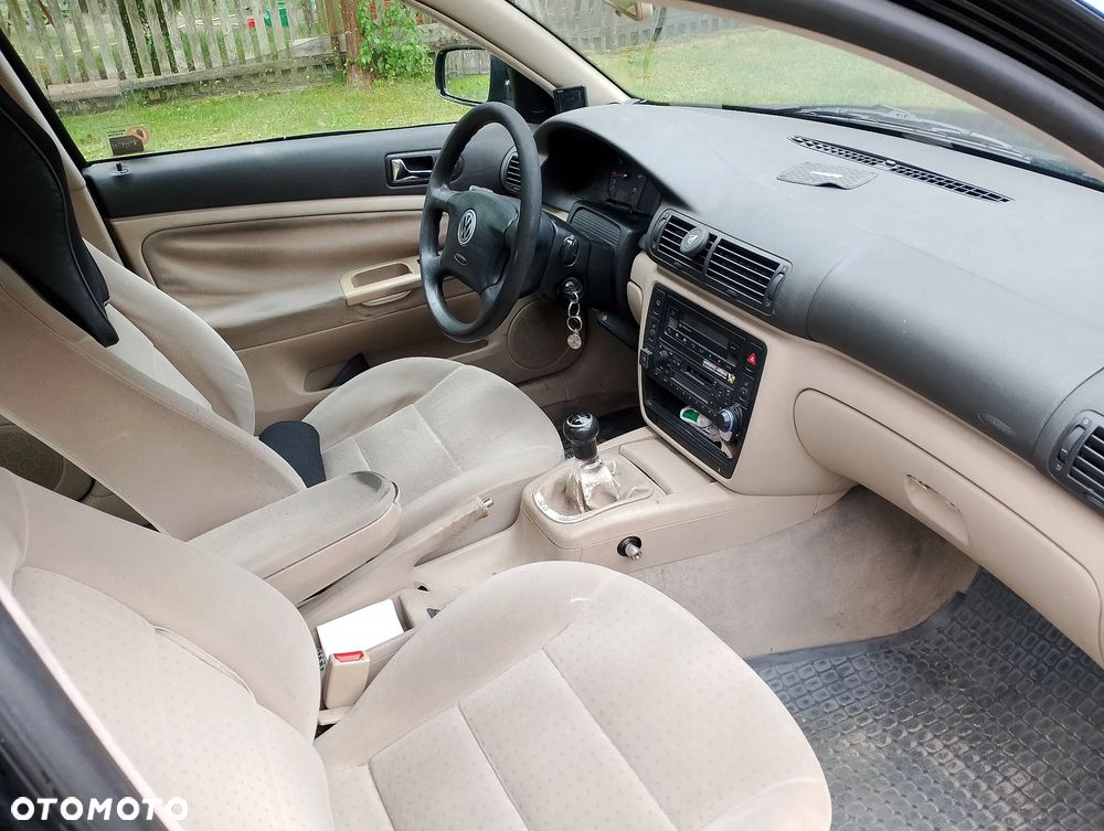 Volkswagen Passat 1.8T Comfortline - 5