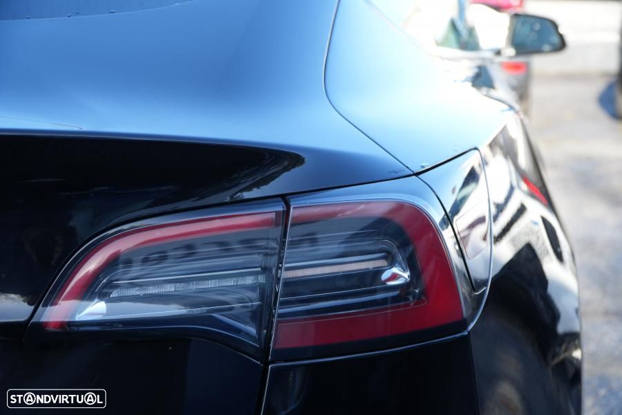 Tesla Model 3 Long Range Tração Traseira - 9