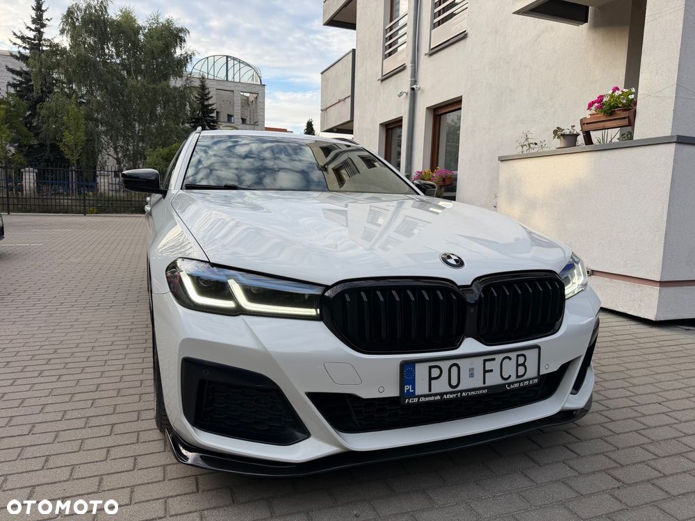 BMW Seria 5 530d xDrive mHEV M Sport sport - 8