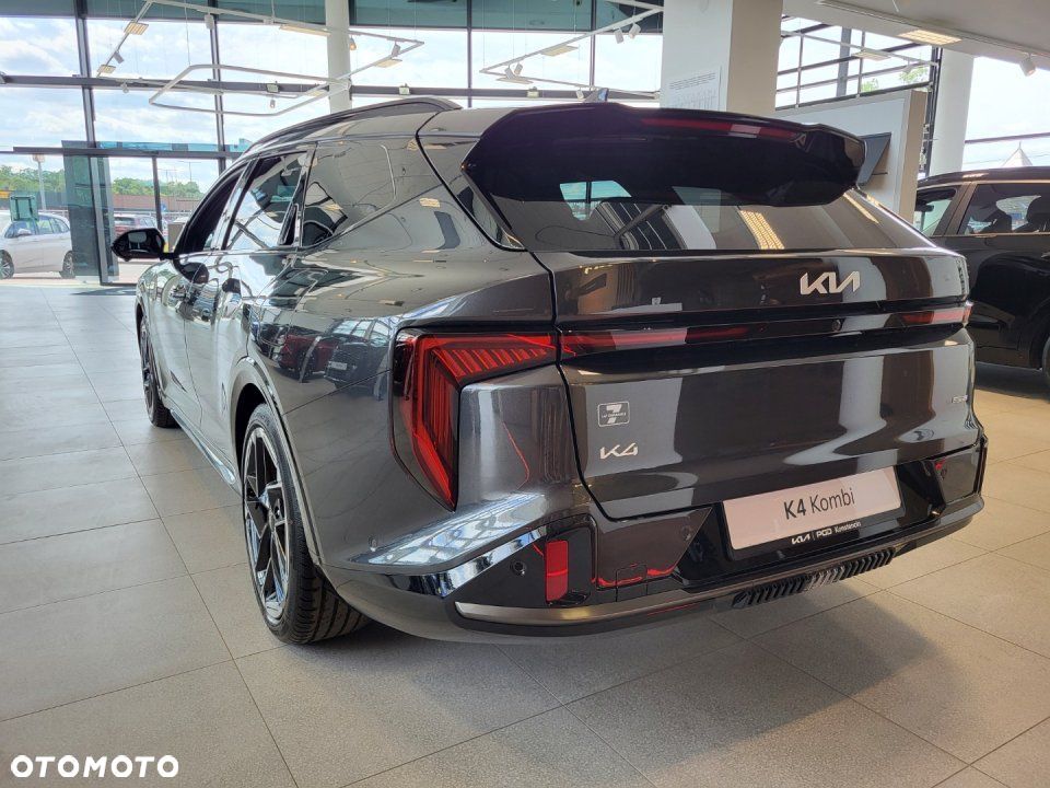 Kia K4 - 7