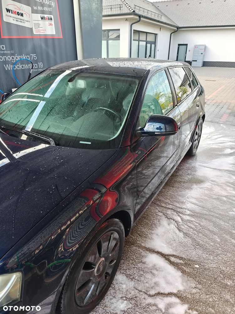 Audi A3 Sportback 2.0 TDI DPF quattro Ambition - 16