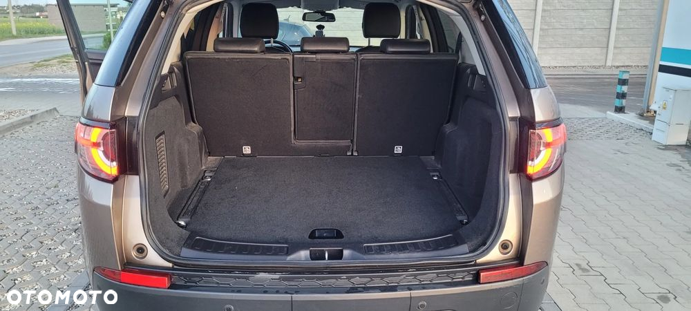 Land Rover Discovery Sport 2.0 TD4 SE - 6