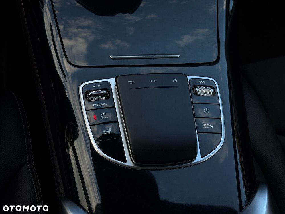 Mercedes-Benz EQC 400 4-Matic - 22