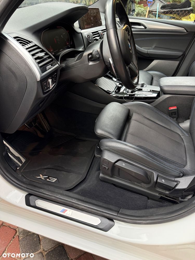 BMW X3 xDrive20d - 8