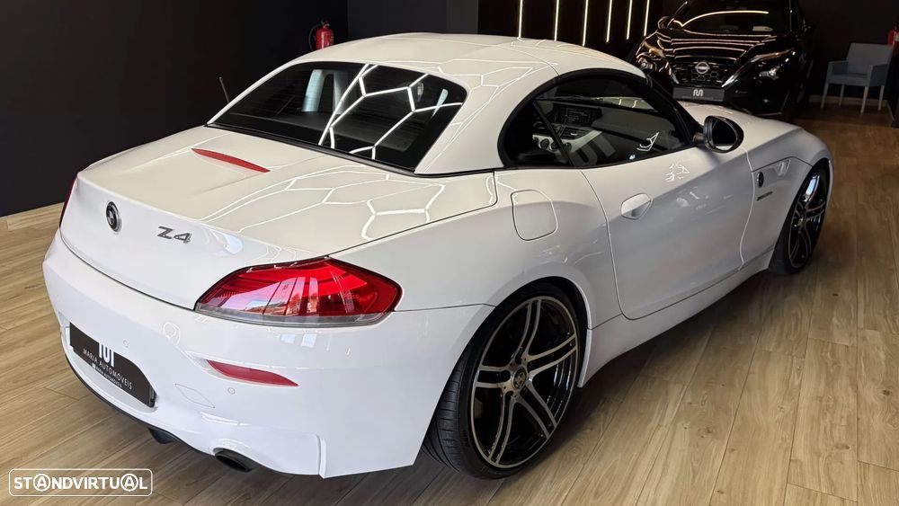 BMW Z4 35 is Auto - 22