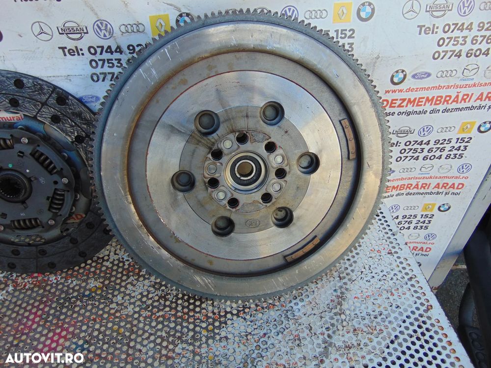 Volanta Mitsubishi L200 euro 6 2.2 2.4 4n14 placa presiune disc ambreiaj l200 euro 6 - 8