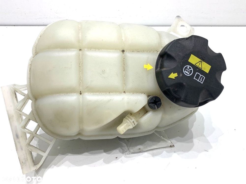 ZBIORNIK WYRÓWNAWCZY PŁYNU CHŁODZĄCEGO  BMW 3 Touring (F31) 2012 - 2019 320 d xDrive 135 kW [184 - 1