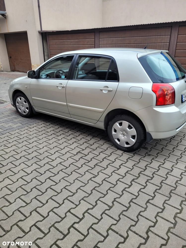 Toyota Corolla 1.6 VVT-i Terra - 4