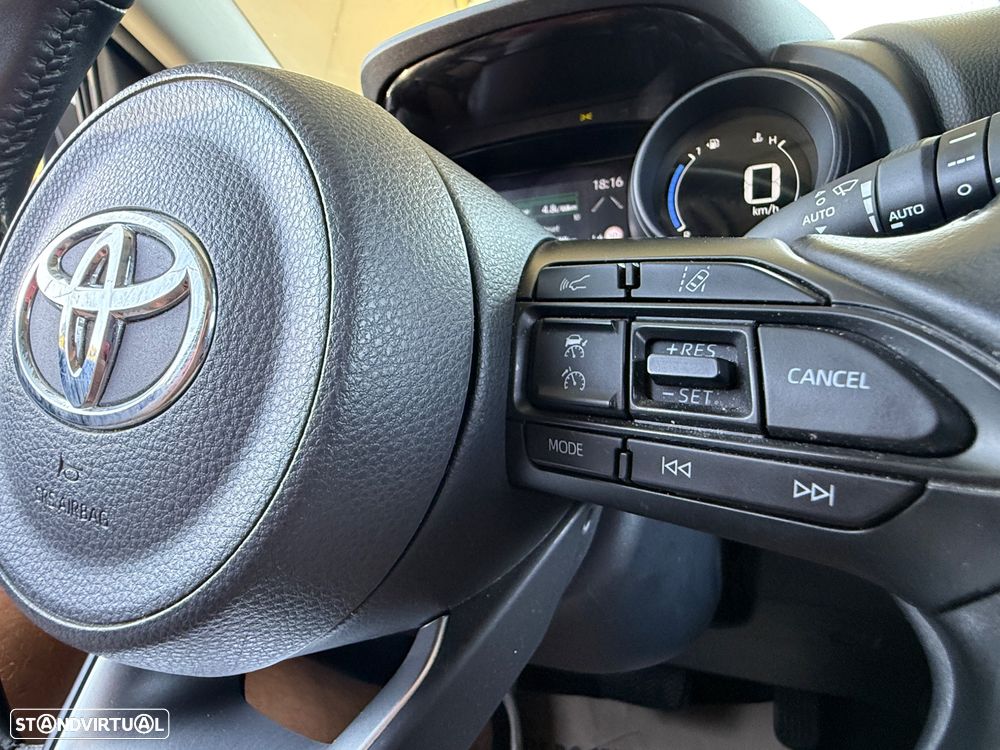 Toyota Yaris 1.5 HDF Exclusive - 35