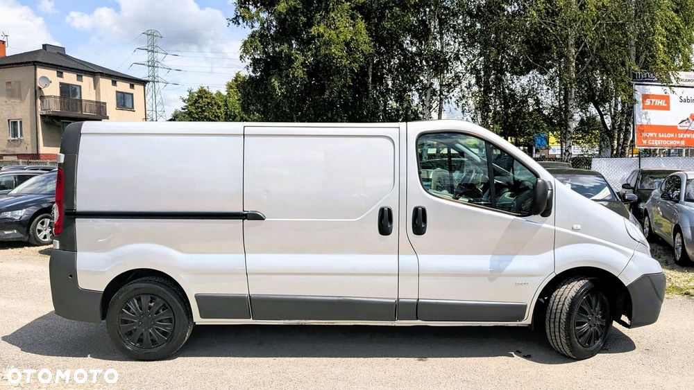 Opel Vivaro - 7