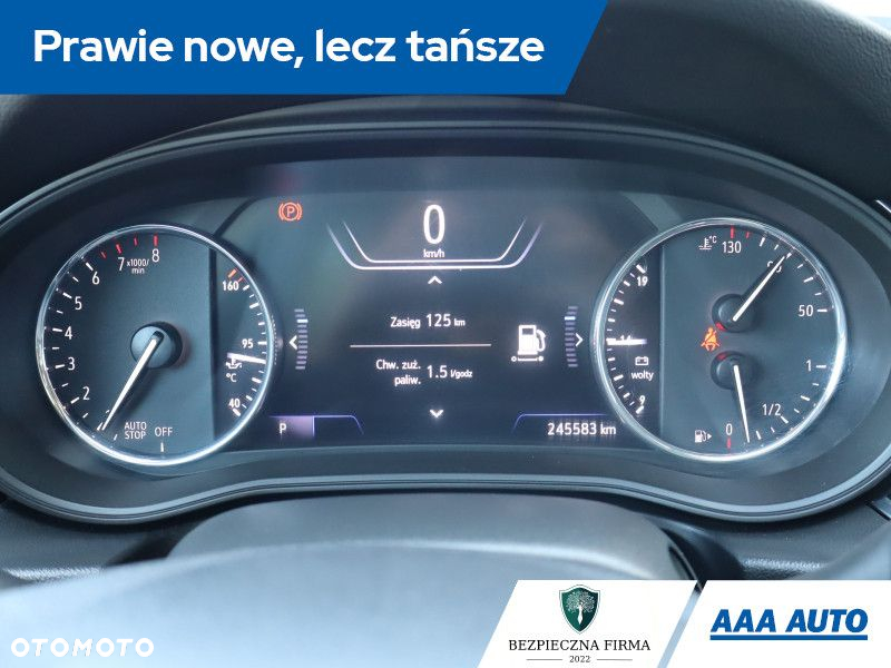 Opel Insignia - 12