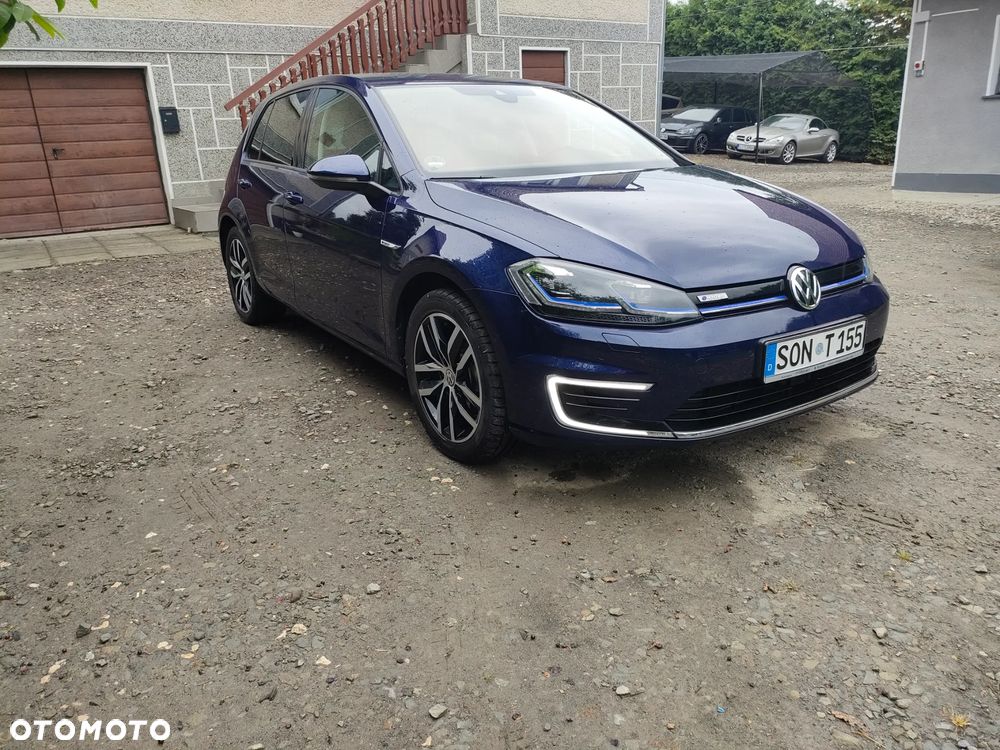 Volkswagen Golf e-Golf - 1