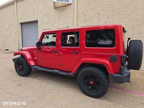 Jeep Wrangler Unlimited 3.6 Automatik Sahara - 3