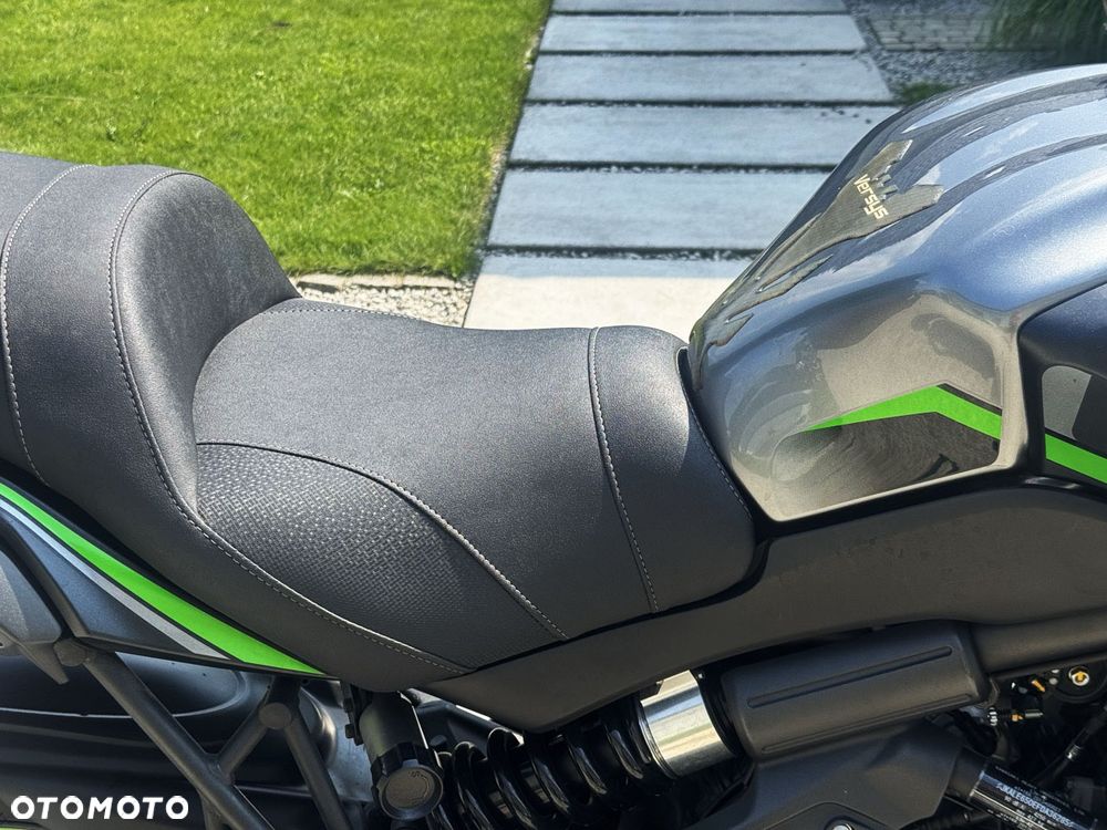 Kawasaki Versys 650 - 13