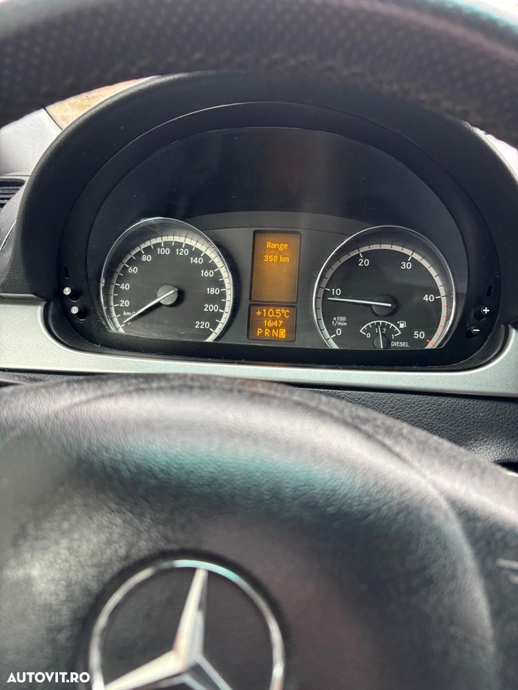 Mercedes-Benz Viano 2.2 CDI DPF extralang 4Matic Automatik Trend - 12
