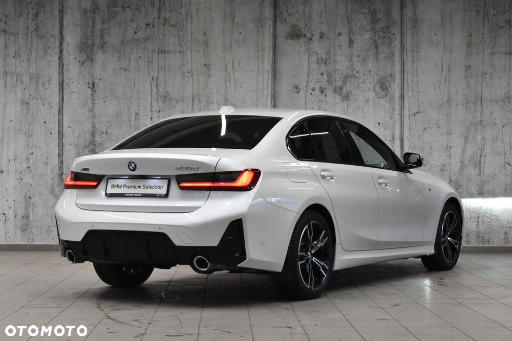 BMW Seria 3 320d xDrive mHEV M Sport sport - 3