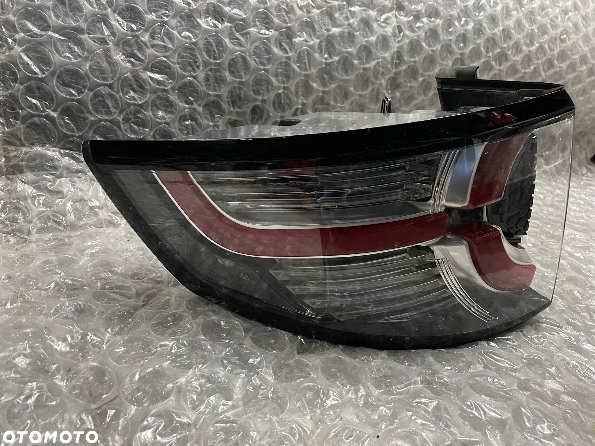 LAMPA TYŁ LEWA LAND ROVER RANGE ROVER DISCOVERY SPORT IV FK72-13405-CG - 2