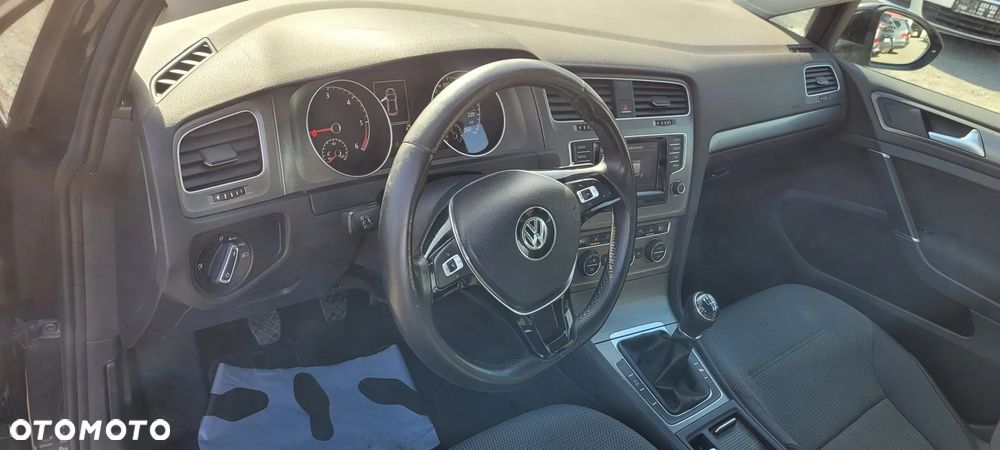 Volkswagen Golf 2.0 BlueTDI Comfortline - 11