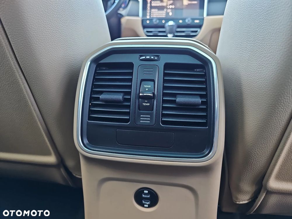 Porsche Macan Standard - 16
