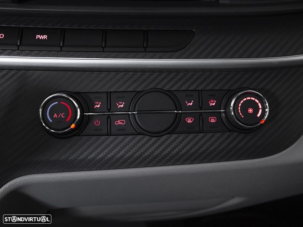 Maxus Deliver 9 2.0 transporter c/iva - 16