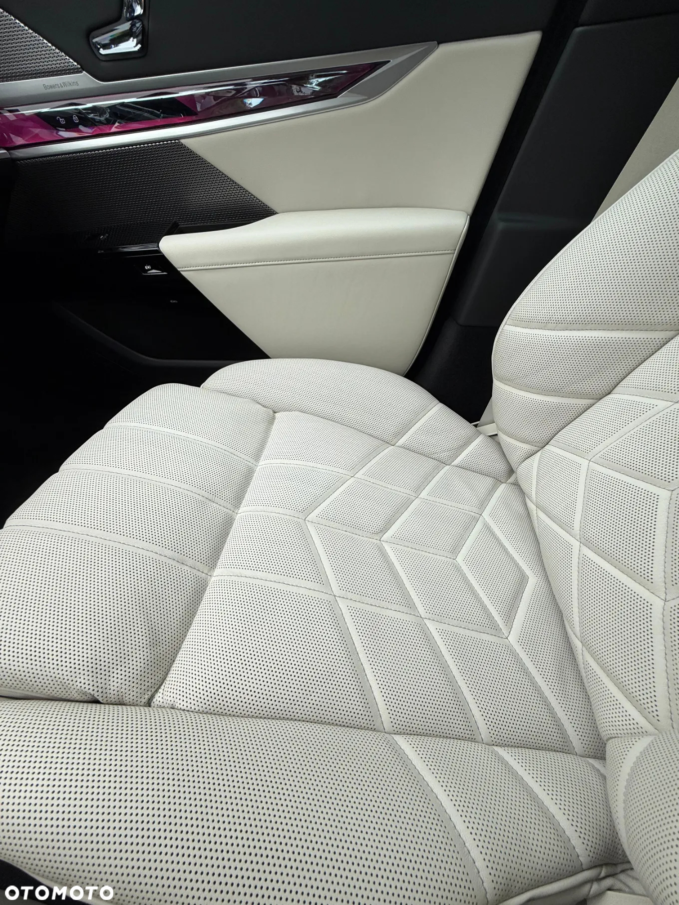 BMW Seria 7 - 18