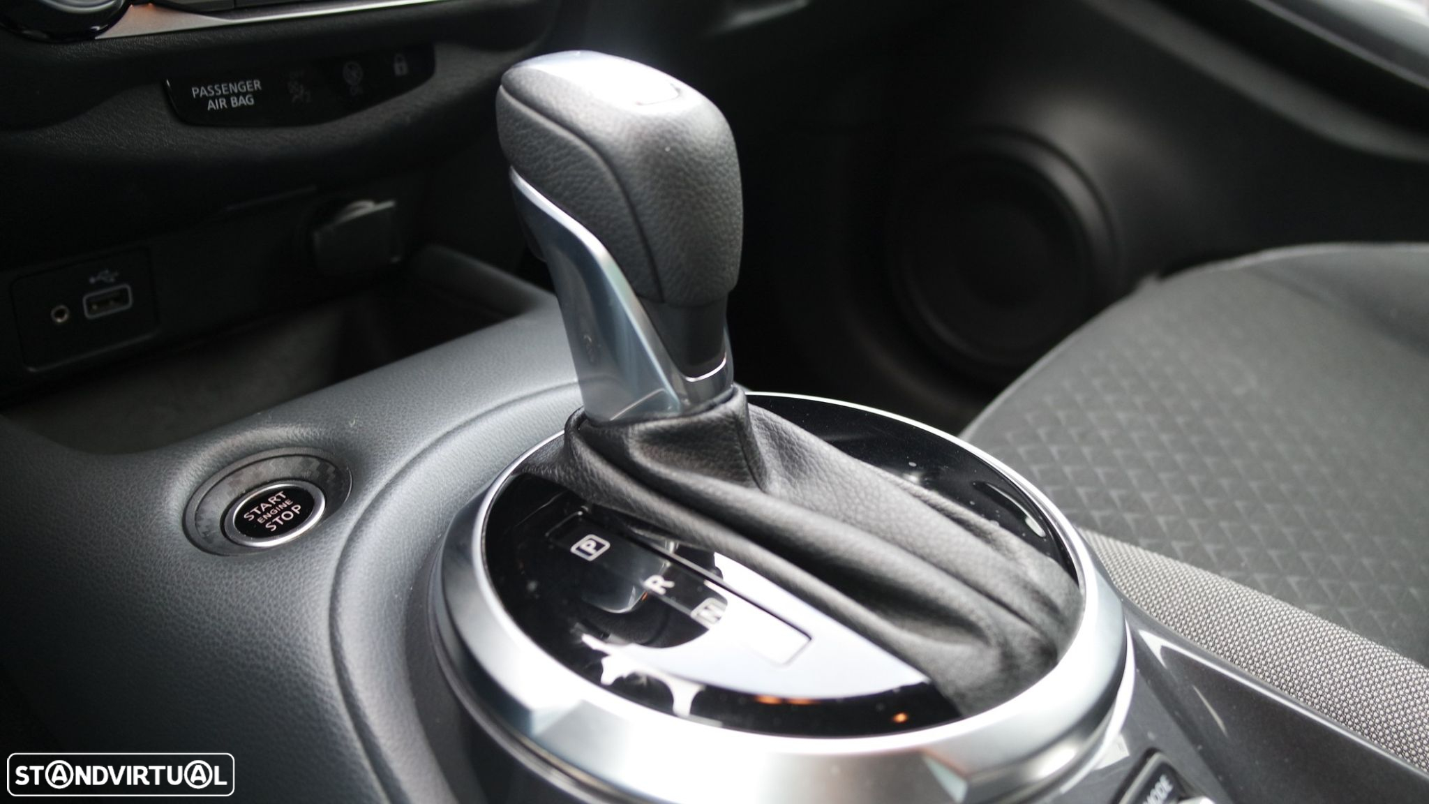 Nissan Juke 1.0 DIG-T N-Connecta DCT - 22