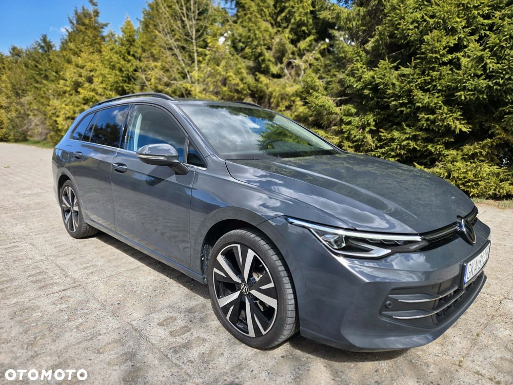 Volkswagen Golf 1.5 eTSI mHEV Style DSG - 4