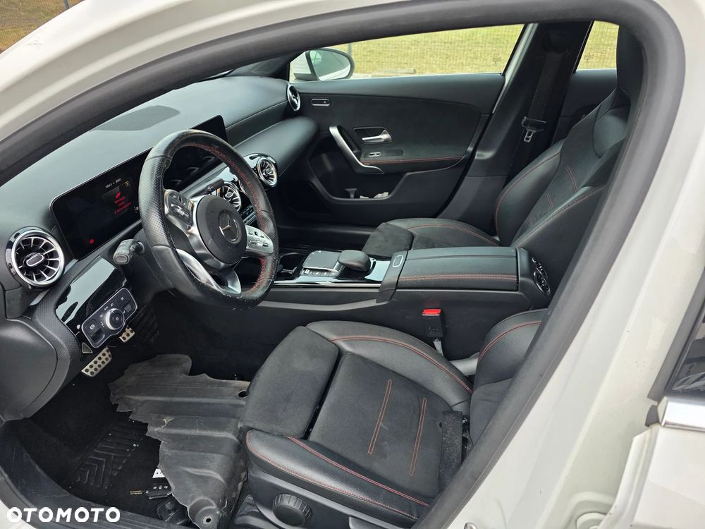 Mercedes-Benz Klasa A ver-250-e-phev-amg-line-8g--dct - 25