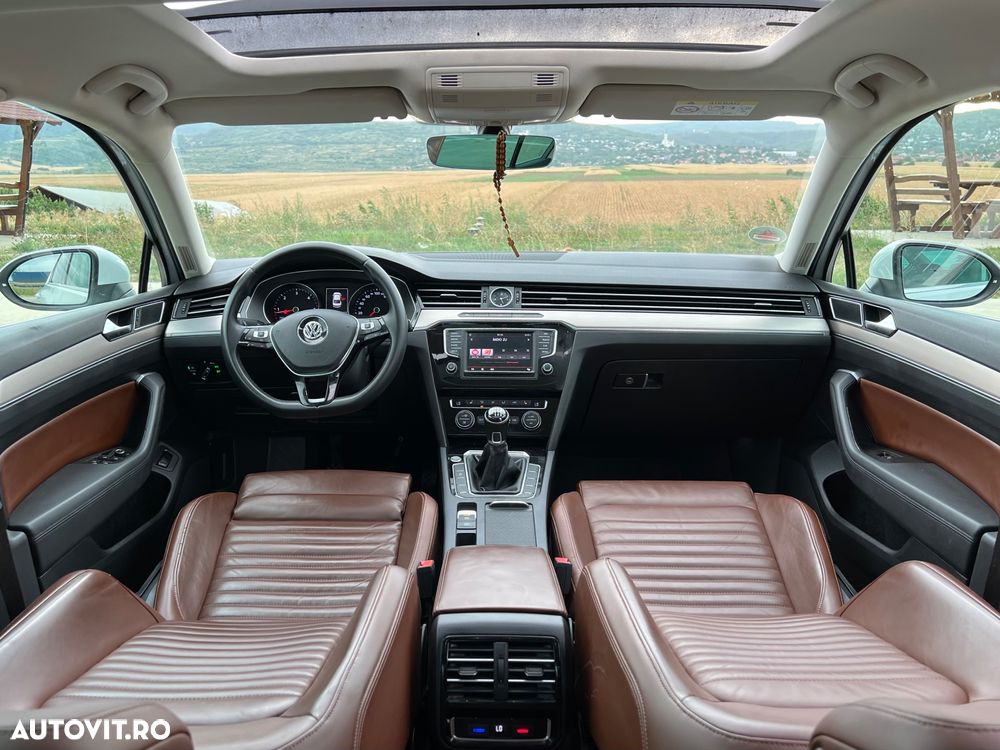 Volkswagen Passat Variant 2.0 TDI (BlueMotion Technology) Highline - 10