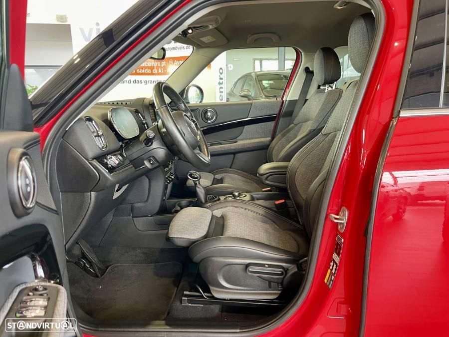 MINI Countryman Cooper SE ALL4 Auto - 9