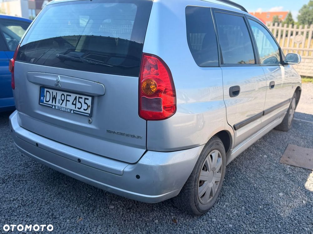 Mitsubishi Space Star 1.6 Family - 6