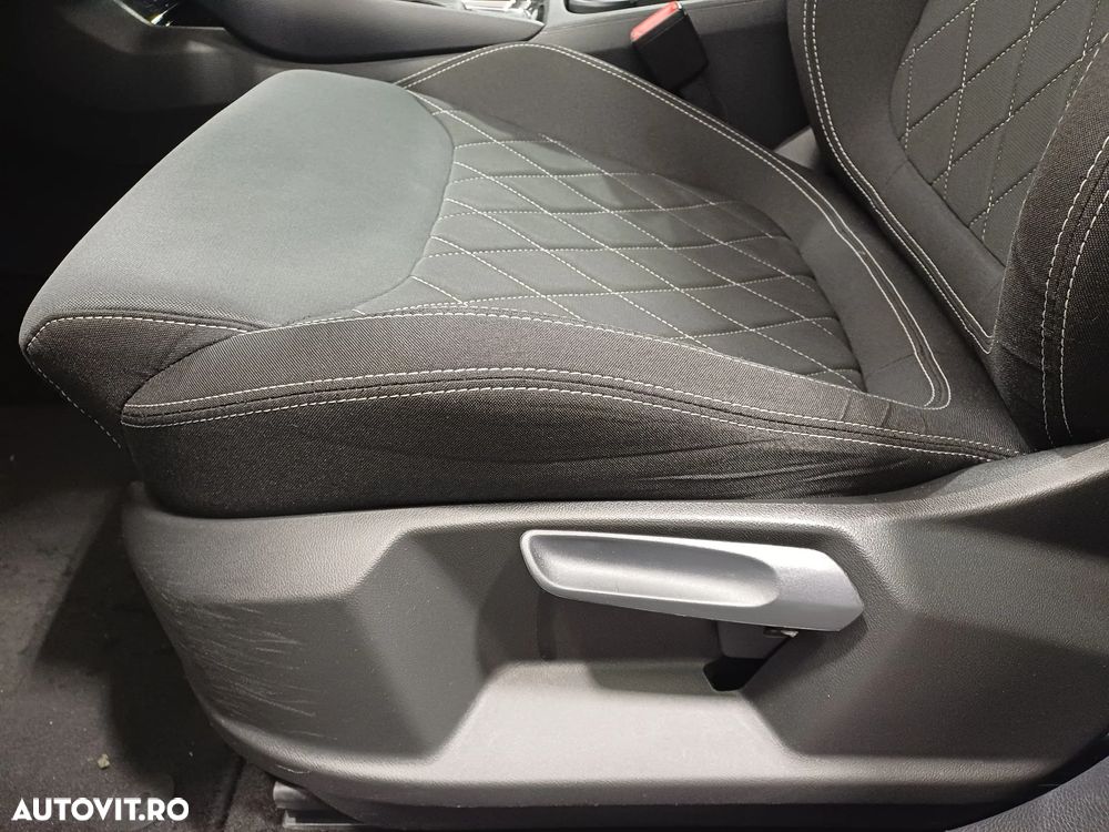 Skoda Karoq 2.0 TSI 4X4 DSG SportLine - 9