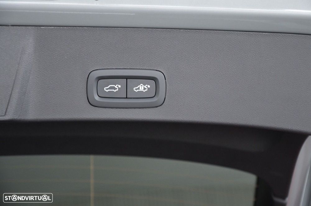 Volvo XC 40 Recharge Extended Range Plus - 4