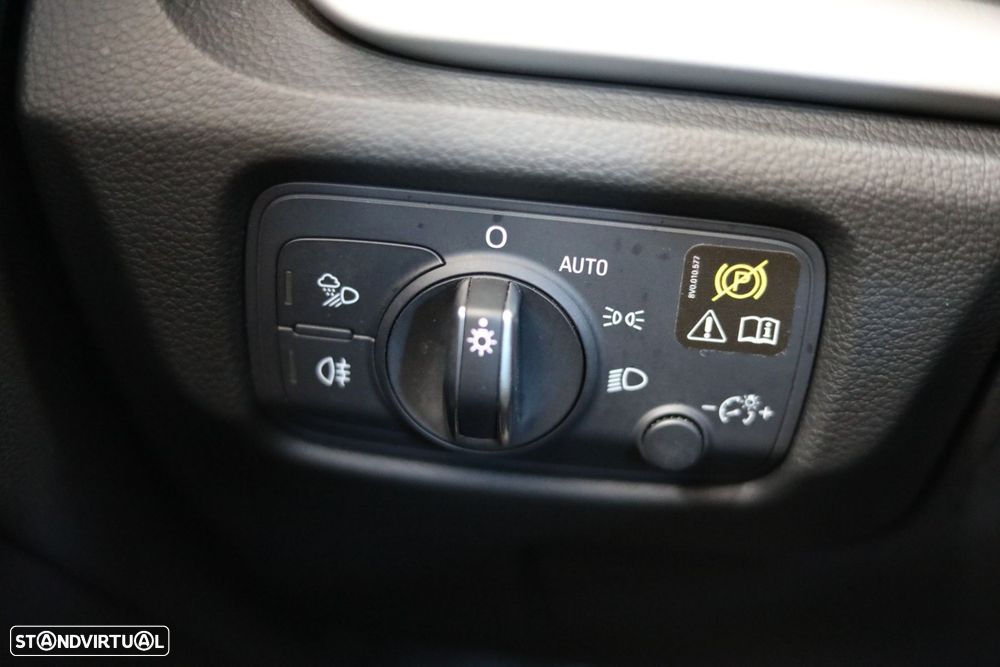Audi A3 Sportback 2.0 TDI - 14