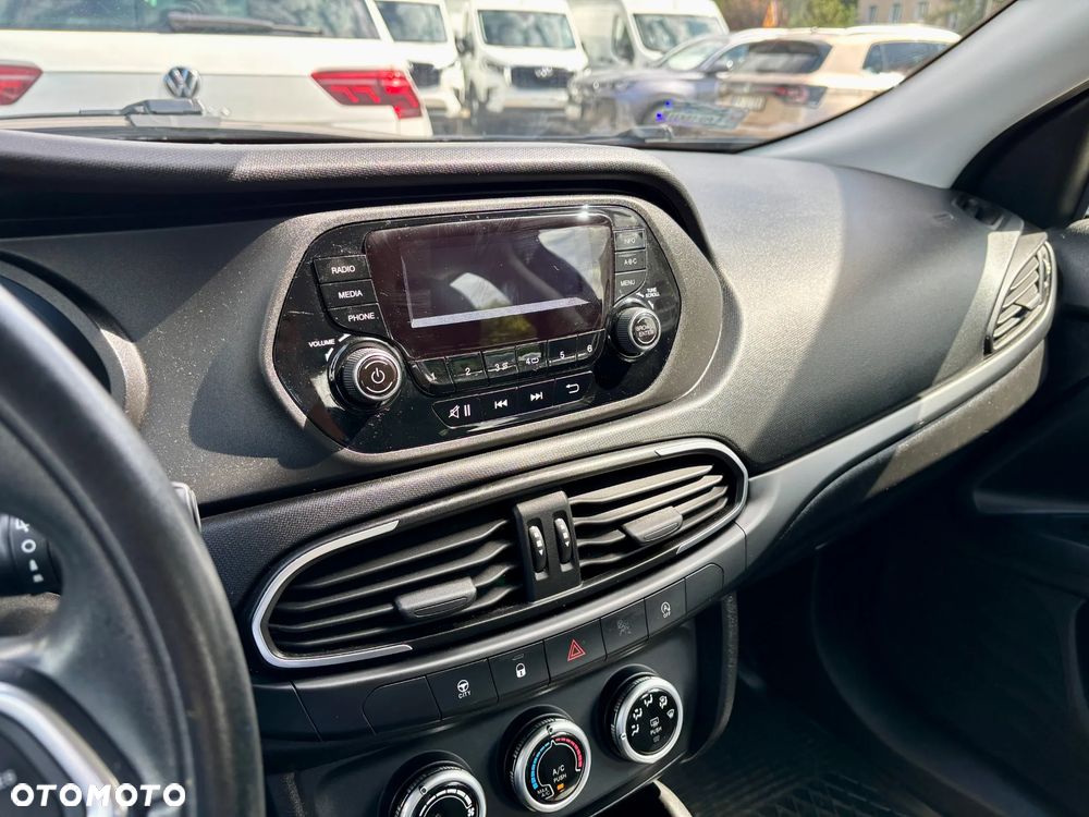 Fiat Tipo 1.0 T3 - 19