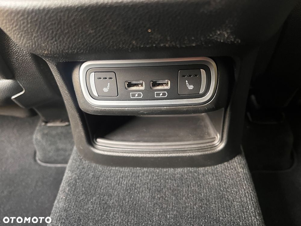 Alfa Romeo Stelvio - 21