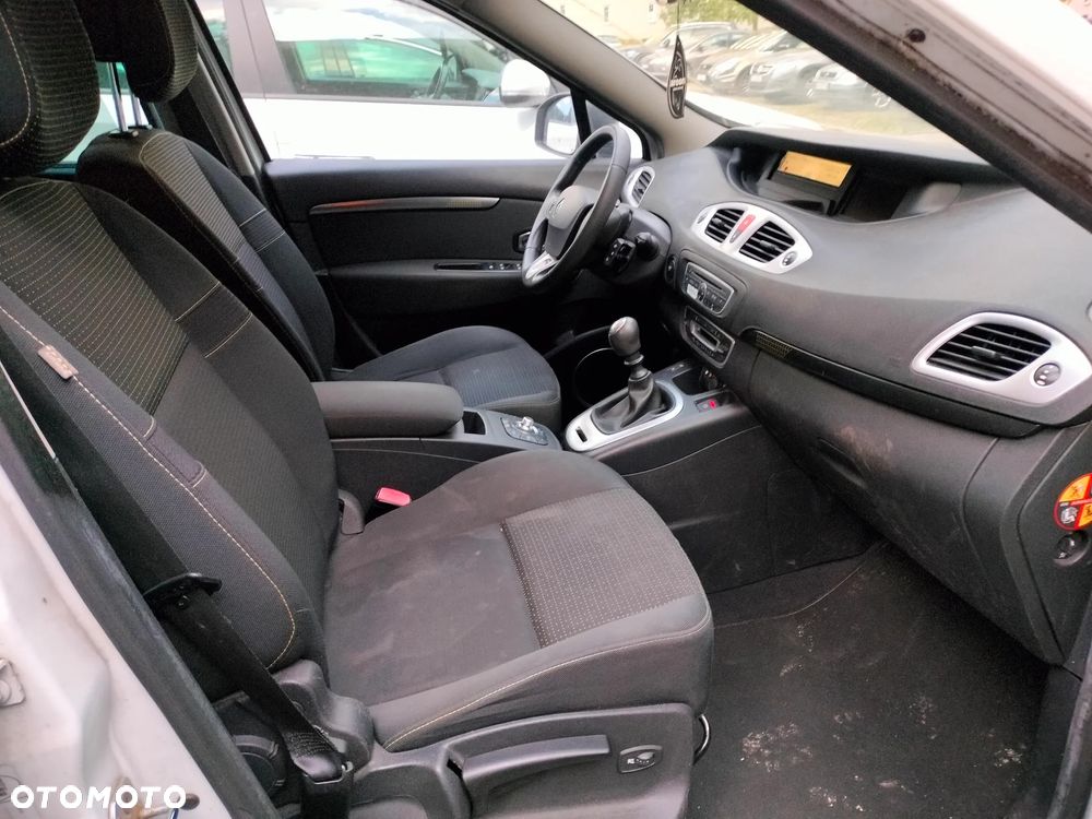 Renault Scenic TCe 130 Dynamique - 19