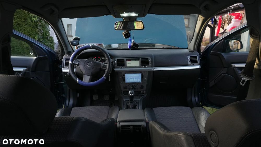 Opel Vectra GTS 1.9 CDTI - 8