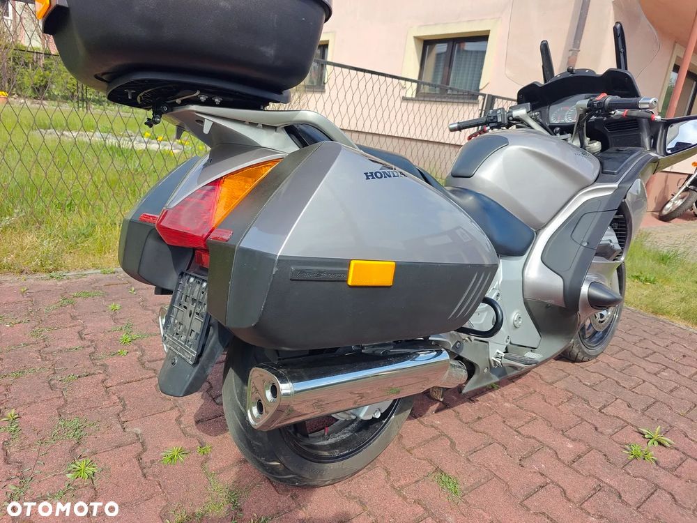 Honda ST - 7